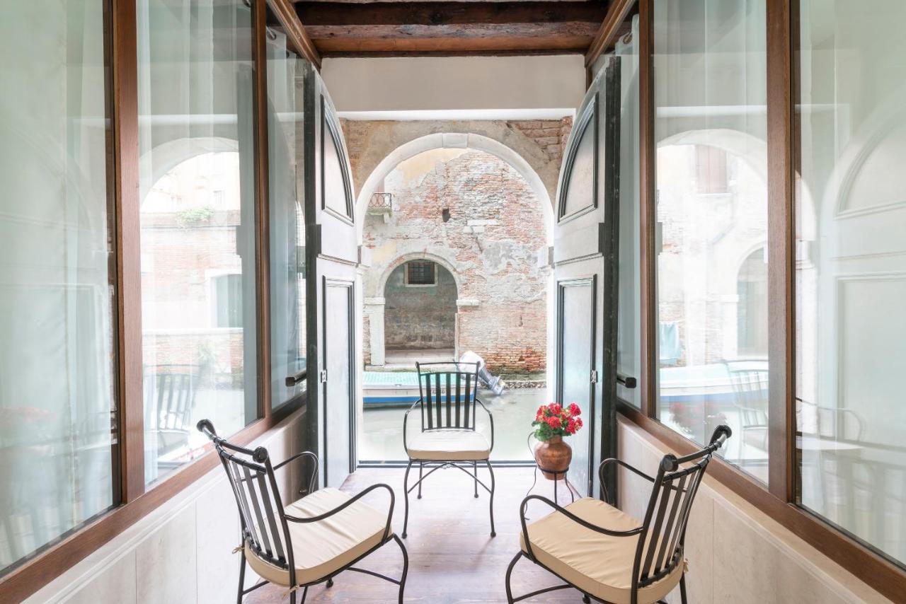 Riva Palace Apartments By Wonderful Italy Venecia Exterior foto